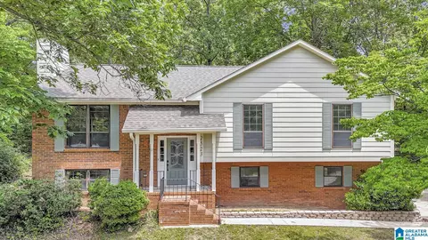 2523 Chandawood Ct, Pelham, AL 35124