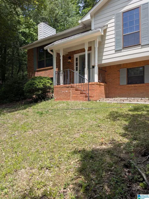 2523 Chandawood Ct, Pelham, AL 35124