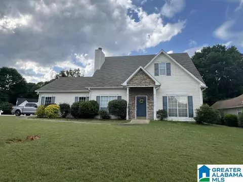108 Greenwood Ln, Alabaster, AL 35007