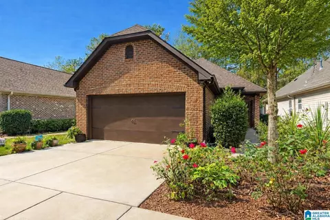 5385 Cottage Cir, Hoover, AL 35226