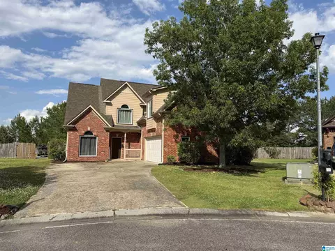 100 Waterford Highlands Trl, Calera, AL 35040