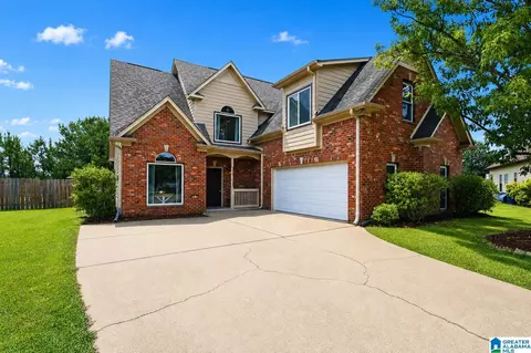 100 Waterford Highlands Trl, Calera, AL 35040