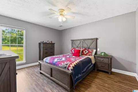 Bedroom - 6601 County Road 37, Clanton, AL 35045 photo 4 of 4