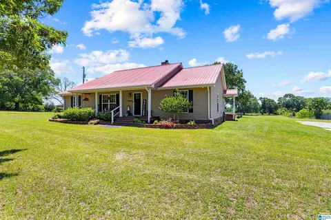Exterior - 6601 County Road 37, Clanton, AL 35045 photo 5 of 8