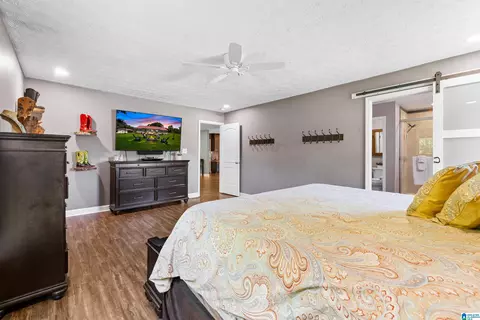 Bedroom - 6601 County Road 37, Clanton, AL 35045 photo 2 of 4