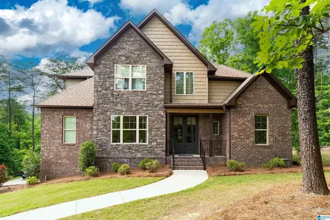 48 Cornerstone Dr, Calera, AL 35040