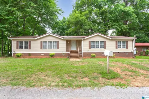 296 River Terrace Dr, Talladega, AL 35160