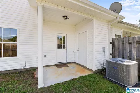 Exterior - 83 Park Dr S, Clanton, AL 35045 photo 5 of 8