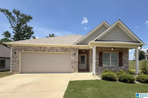 65 Ridgeview Cir, Jemison, AL 35085