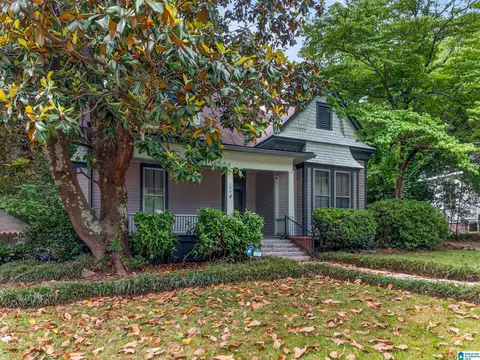208 Mckibbon St, Oxford, AL 36203