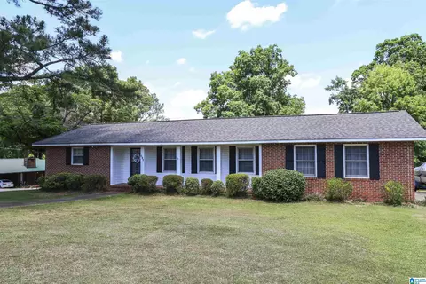 615 Wendover Ter, Anniston, AL 36206