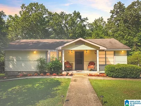3939 Old Johns Rd, Hueytown, AL 35023