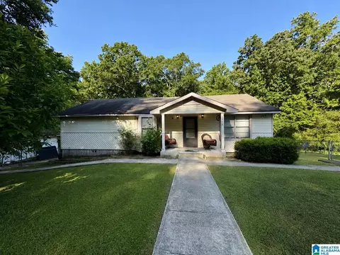 3939 Old Johns Rd, Hueytown, AL 35023