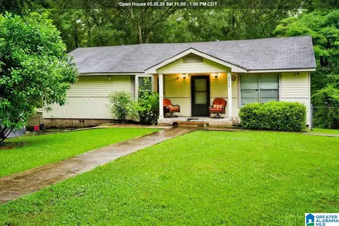 3939 Old Johns Rd, Hueytown, AL 35023