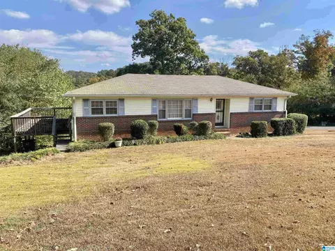 2801 9th St NE, Center Point, AL 35215