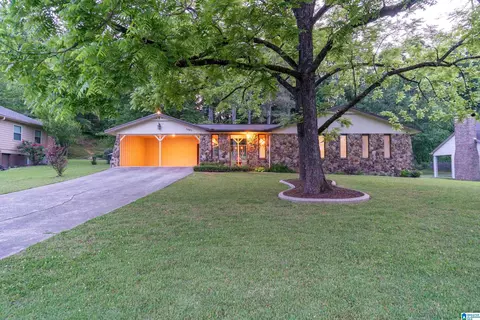 1001 Lakeview Ave NW, Cullman, AL 35055