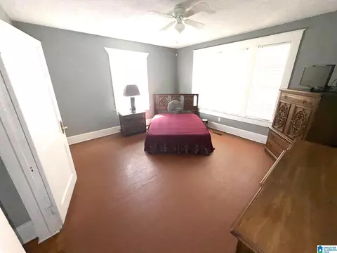 Bedroom - 326 E 5th St, Anniston, AL 36207 photo 4 of 4