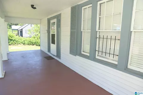 Exterior - 326 E 5th St, Anniston, AL 36207 photo 1 of 3