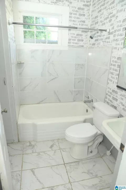Bath - 326 E 5th St, Anniston, AL 36207 photo 1 of 2