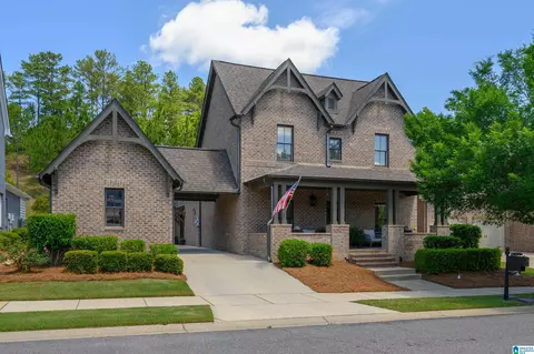 2752 Montauk Rd, Hoover, AL 35226