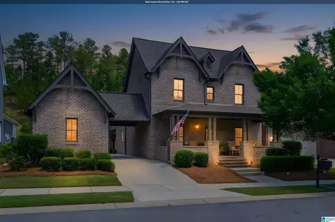 2752 Montauk Rd, Hoover, AL 35226