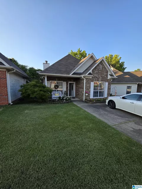 7565 Spencer Ln, Helena, AL 35080