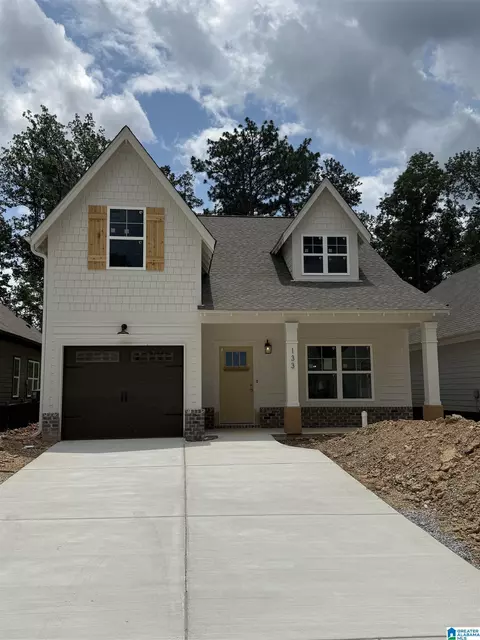 133 Huntley Ridge Dr, Pelham, AL 35124