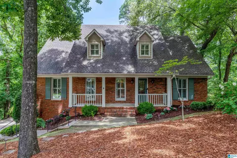 829 Tulip Poplar Dr, Hoover, AL 35244