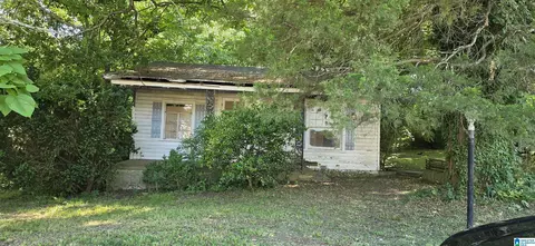 1108 Oak St, Midfield, AL 35228