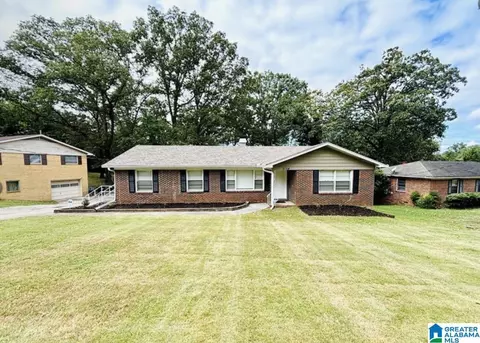 2124 3rd St NW, Center Point, AL 35215