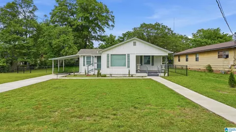 110 Erie Ave, Hueytown, AL 35023