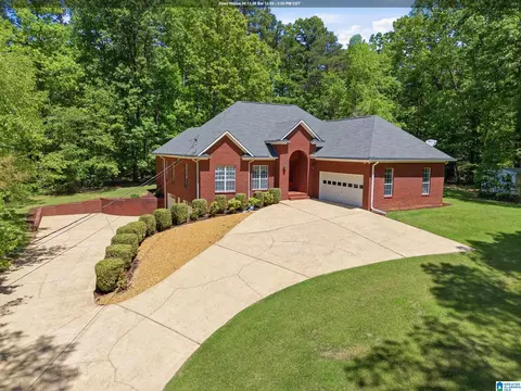 141 Ashley Pl, Dora, AL 35062