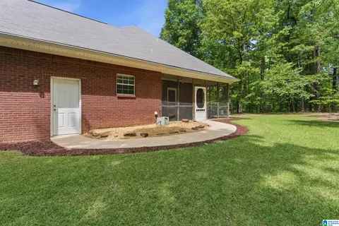 Exterior - 141 Ashley Pl, Dora, AL 35062 photo 7 of 9