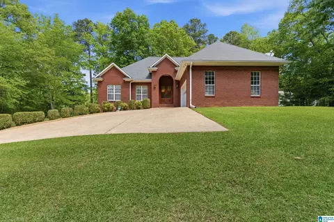 Exterior - 141 Ashley Pl, Dora, AL 35062 photo 6 of 9