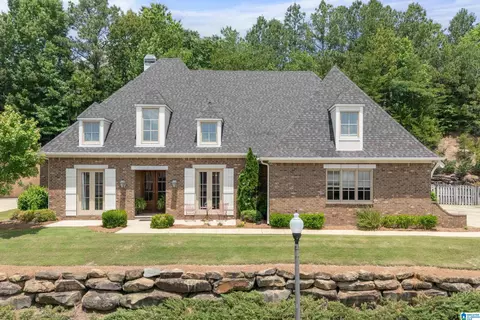 2321 Bellevue Ct, Hoover, AL 35226