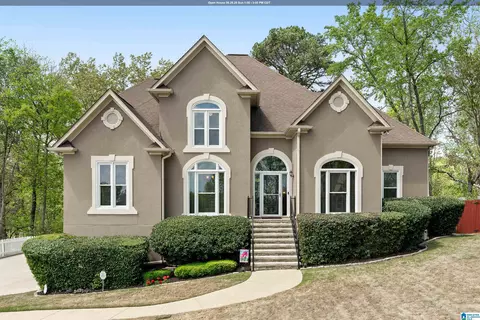 121 Southview Dr, Hoover, AL 35244