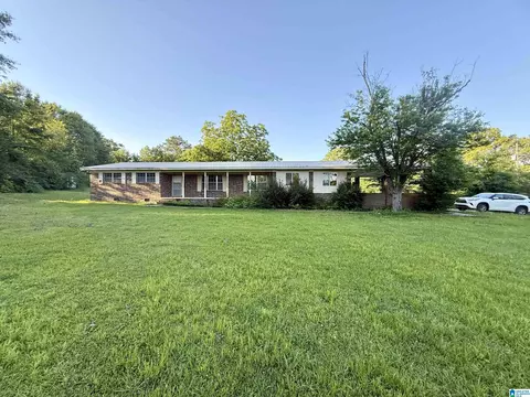 498 Wood Rd, Sylacauga, AL 35151