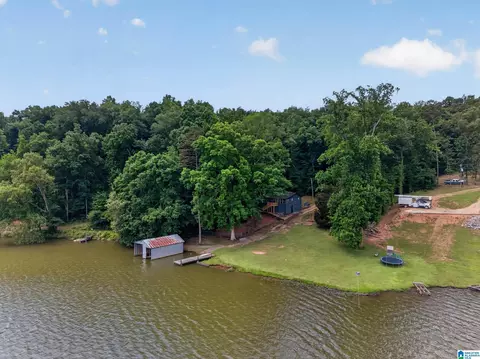 1685 Shelton Shores Dr, Talladega, AL 35160