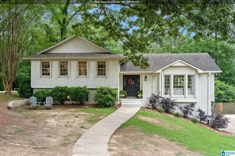 3559 Burnt Leaf Ln, Hoover, AL 35226