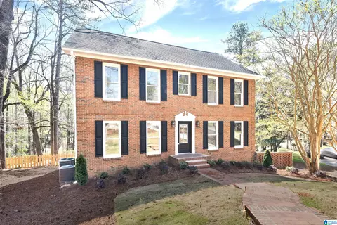 3201 Berkeley Ln, Birmingham, AL 35242