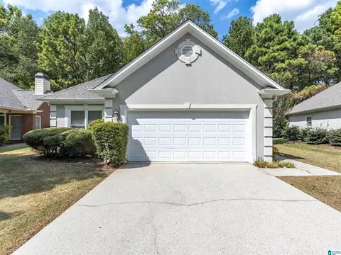 930 Greystone Highlands Cir, Birmingham, AL 35242