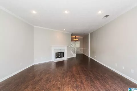 Living - 232 Warwick Ln, Alabaster, AL 35007 photo 2 of 2