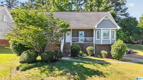 4821 Highland Trace Dr, Birmingham, AL 35215