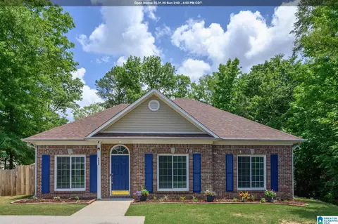 9338 Brook Forest Cir, Helena, AL 35080
