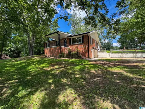 8508 Old Bagley Rd, Dora, AL 35062