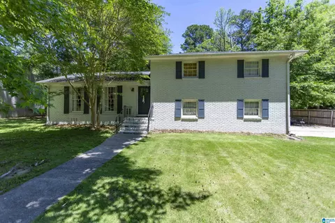 3309 Shallowford Rd, Vestavia Hills, AL 35216