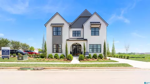 1904 Waterloo Ln, Hoover, AL 35244