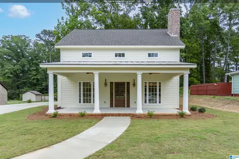 1913 Moncrief Rd, Gardendale, AL 35071