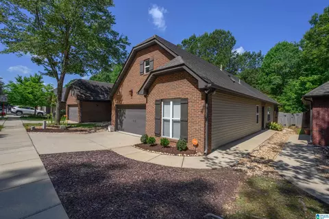 5281 Cottage Cir, Hoover, AL 35226