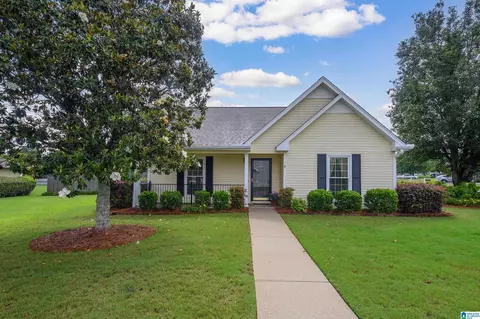 530 Laurel Woods Trl, Helena, AL 35080